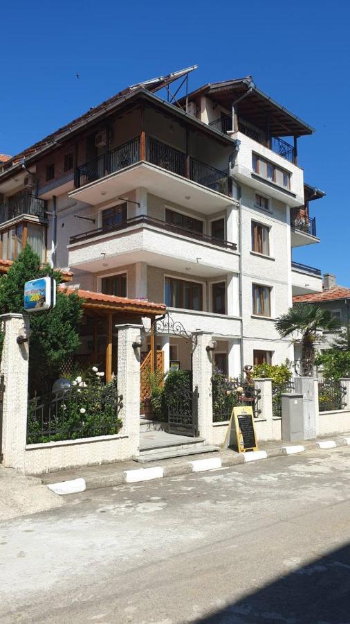 Guest House Lazur Obzor Esterno foto